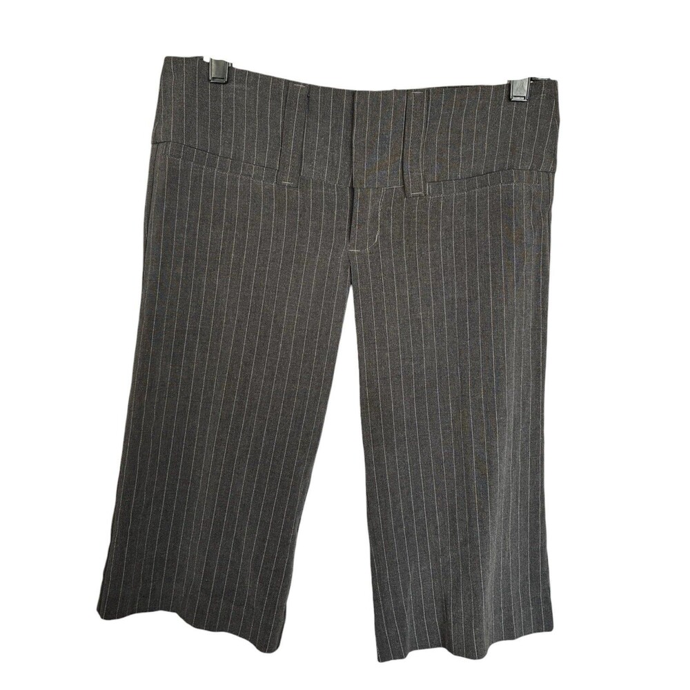 Y2K Bermuda Shorts by Billy Blues Size 2 Pinstripe Gray